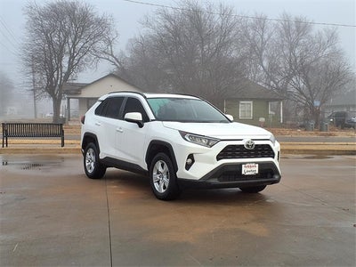 2021 Toyota RAV4 XLE