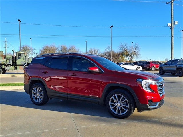 2024 GMC Terrain SLT