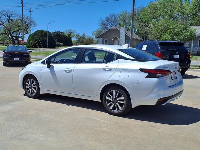 2025 Nissan Versa 1.6 SV