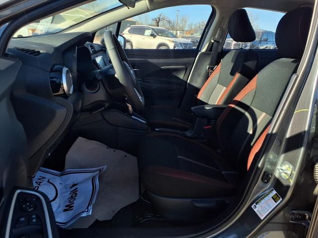 2025 Nissan Versa SR