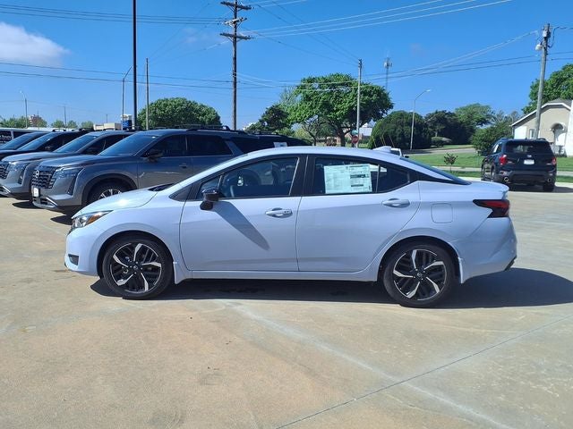 2025 Nissan Versa SR