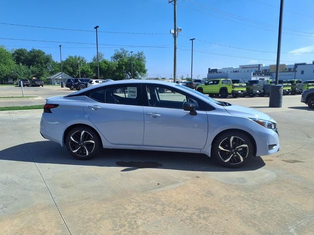 2025 Nissan Versa SR