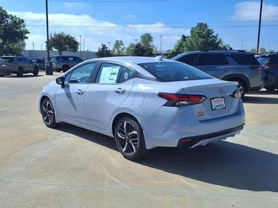 2025 Nissan Versa SR