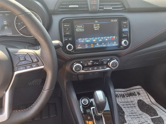 2025 Nissan Versa SR