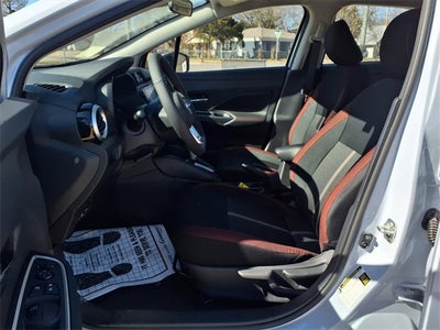 2025 Nissan Versa 1.6 SR