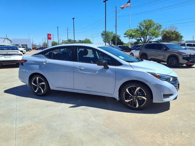 2025 Nissan Versa SR