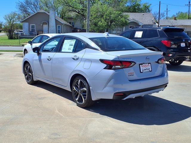 2025 Nissan Versa SR