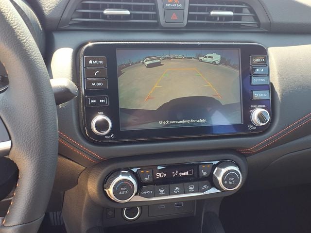 2025 Nissan Versa SR