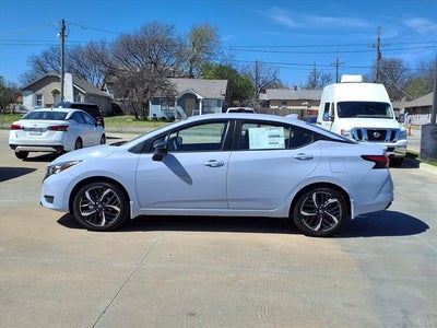 2025 Nissan Versa SR