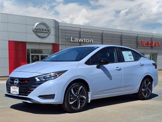 2025 Nissan Versa SR