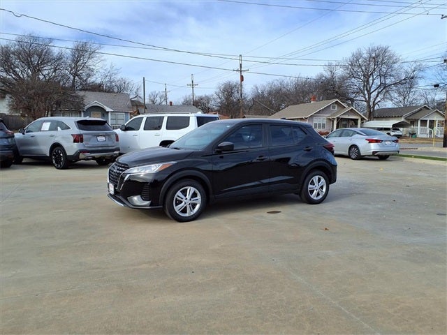 2025 Nissan Kicks Play S