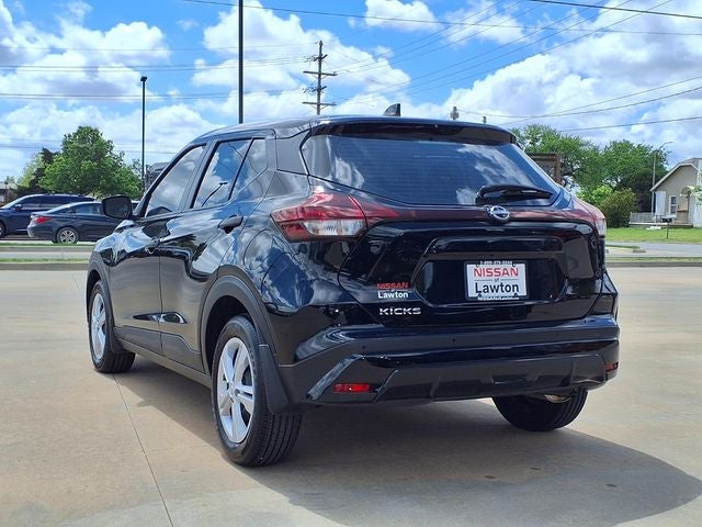 2025 Nissan Kicks Play S