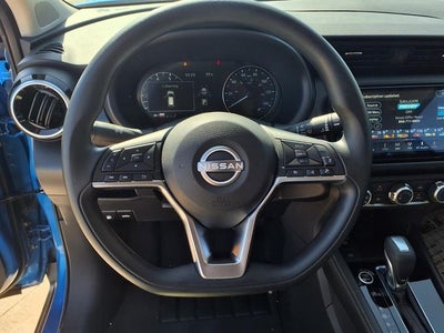2024 Nissan Kicks SV
