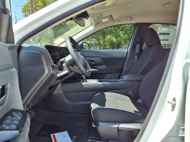 2027 Nissan Kicks S