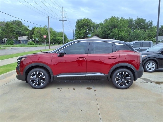 2025 Nissan Kicks SV