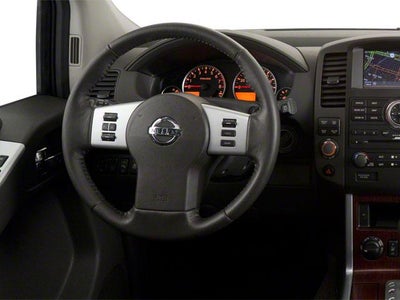 2011 Nissan Pathfinder SV