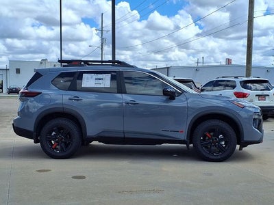 2026 Nissan Rogue Rock Creek®
