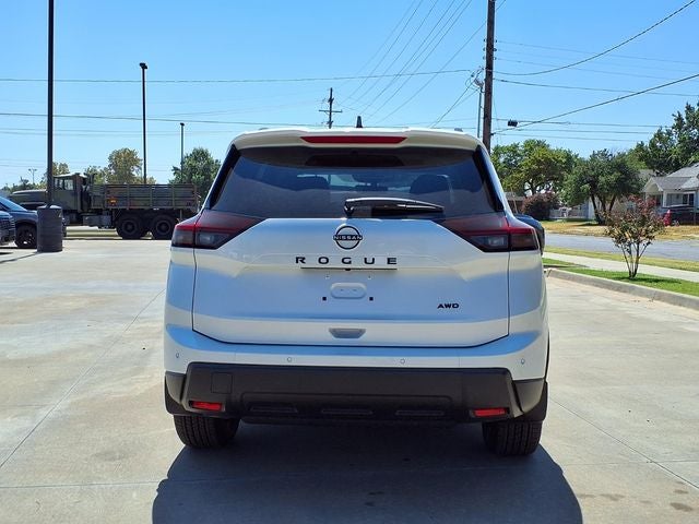 2026 Nissan Rogue Dark Armor™