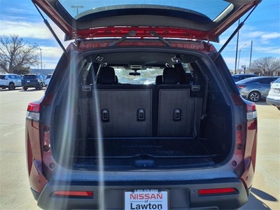 2024 Nissan Pathfinder Rock Creek