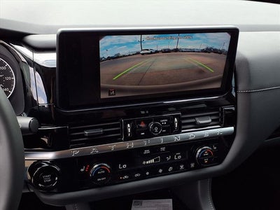 2026 Nissan Pathfinder SV