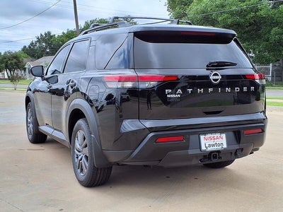 2026 Nissan Pathfinder SV