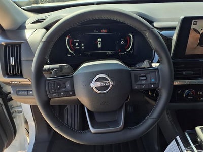 2026 Nissan Pathfinder SL