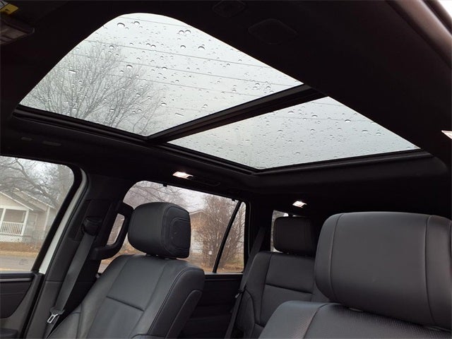 2024 Toyota Sequoia SR5 4WD (SE)